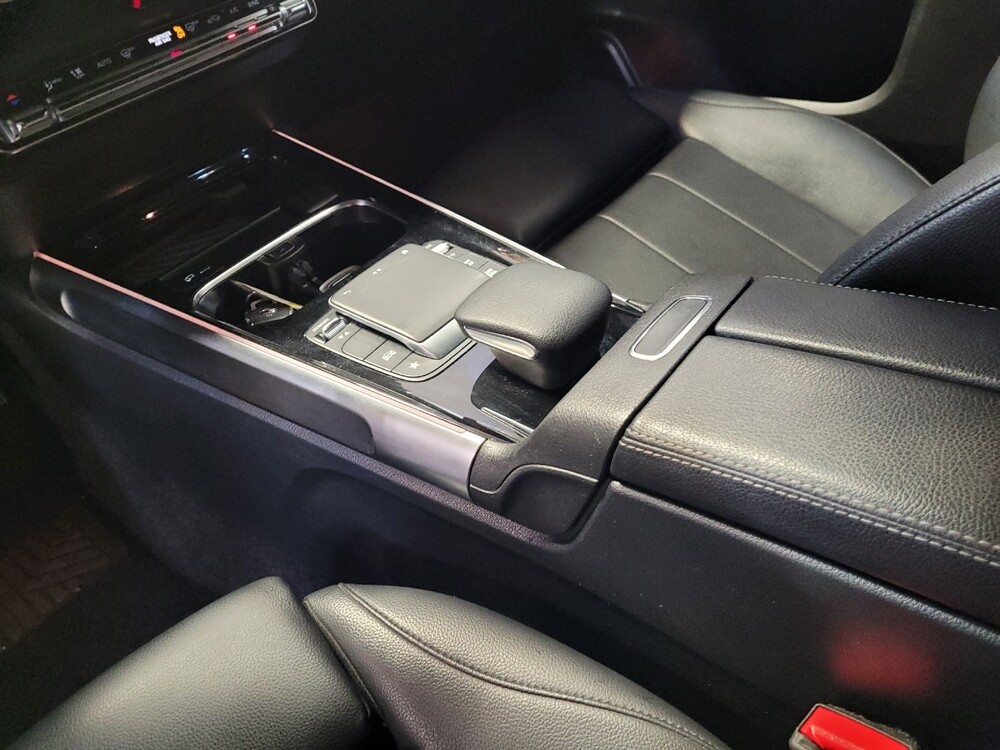 2021 Mercedes-Benz GLB 250 in Torrance, CA 90504 - 18096126 26