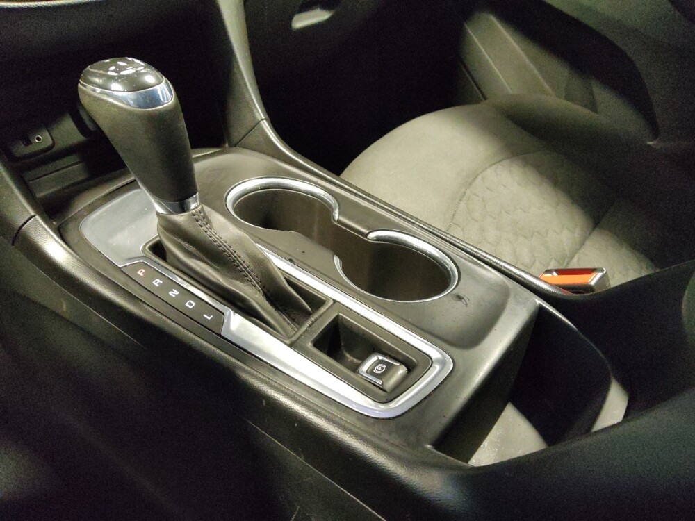 2018 Chevrolet Equinox in Albuquerque, NM 87113 - 18096127 26