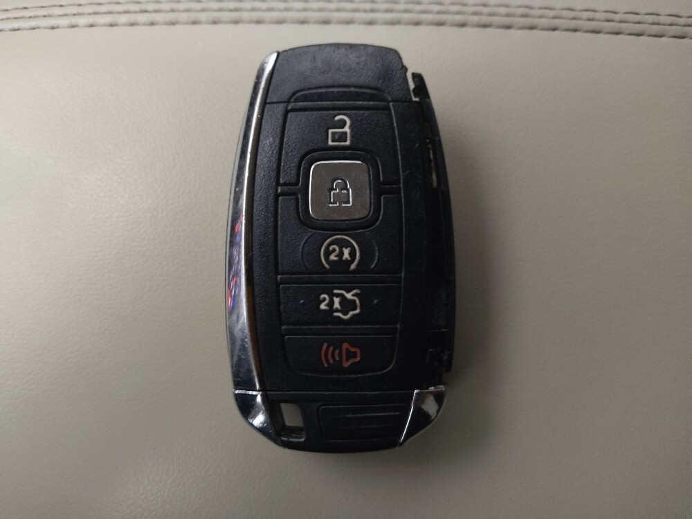 2018 Lincoln MKC in Houston, TX 77060 - 18096128 32