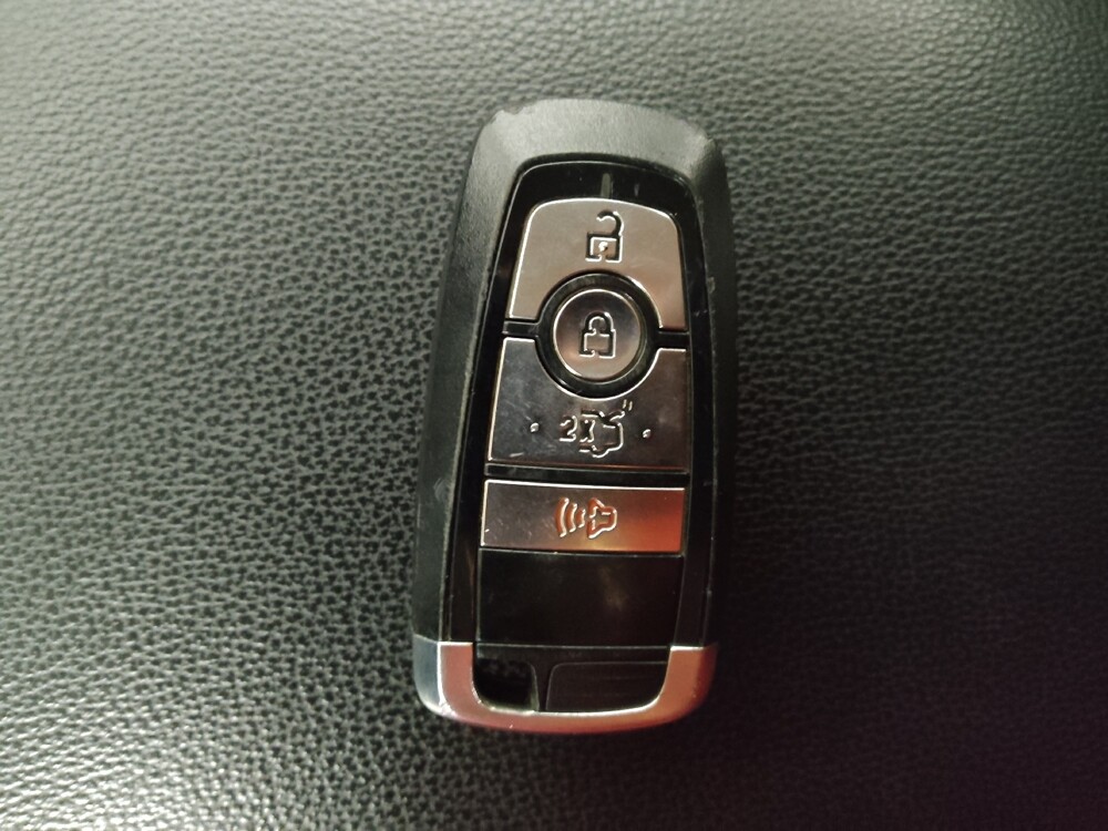 2018 Ford Fusion in Stone Mountain, GA 30083 - 18096129 32