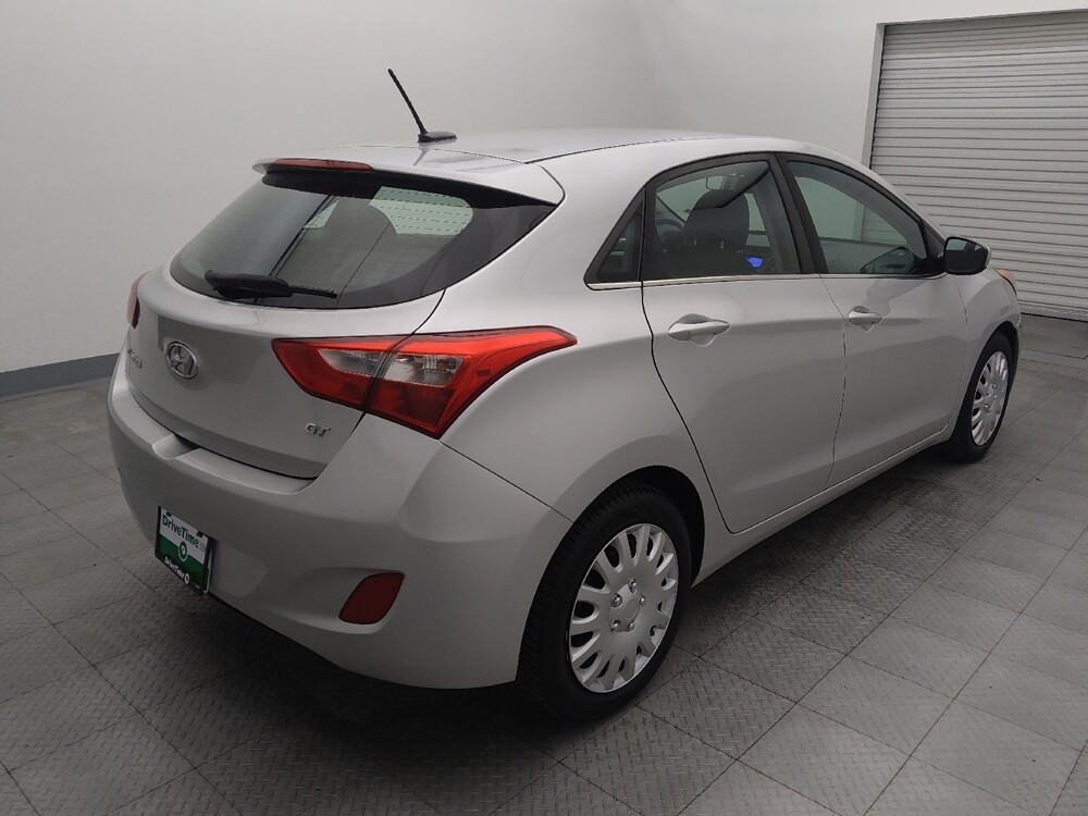 2017 Hyundai Elantra in Houston, TX 77074 - 18096130 9