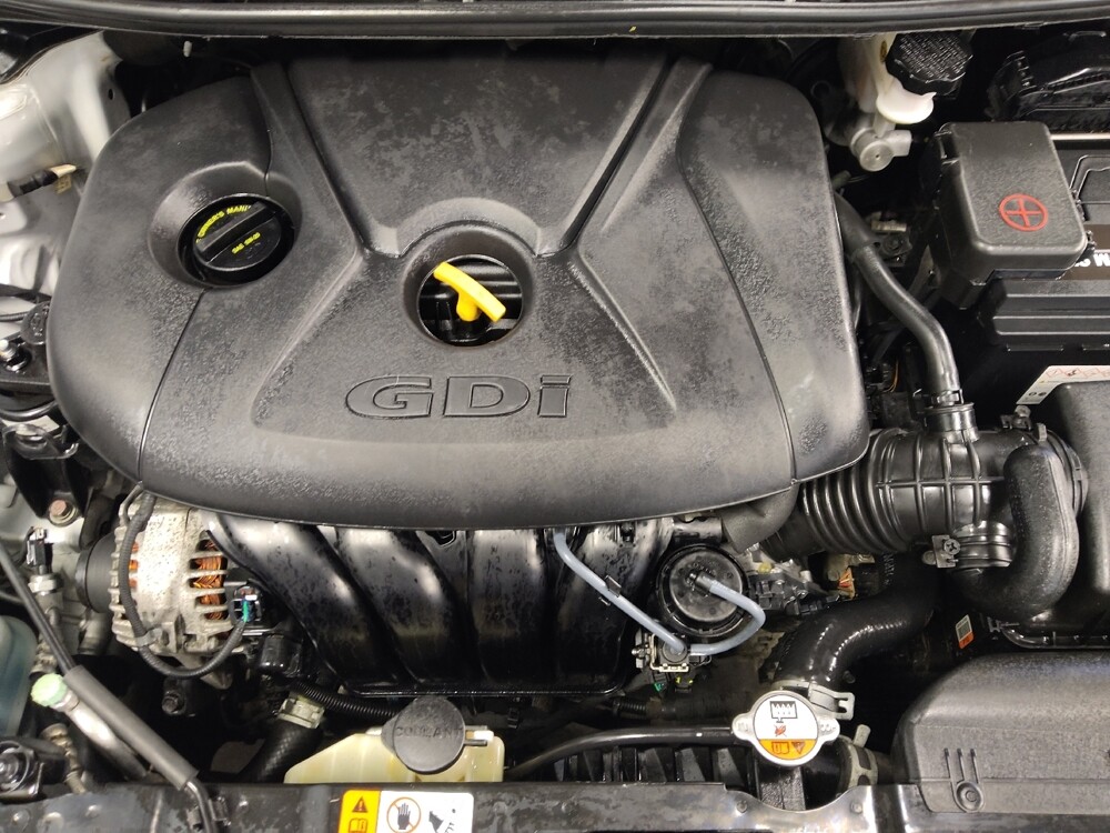 2017 Hyundai Elantra in Houston, TX 77074 - 18096130 30