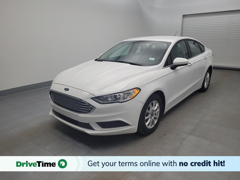 2017 Ford Fusion in Columbus, OH 43228 - 18096136
