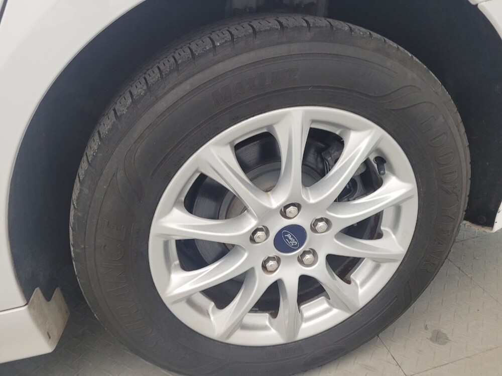 2017 Ford Fusion in Columbus, OH 43228 - 18096136 31