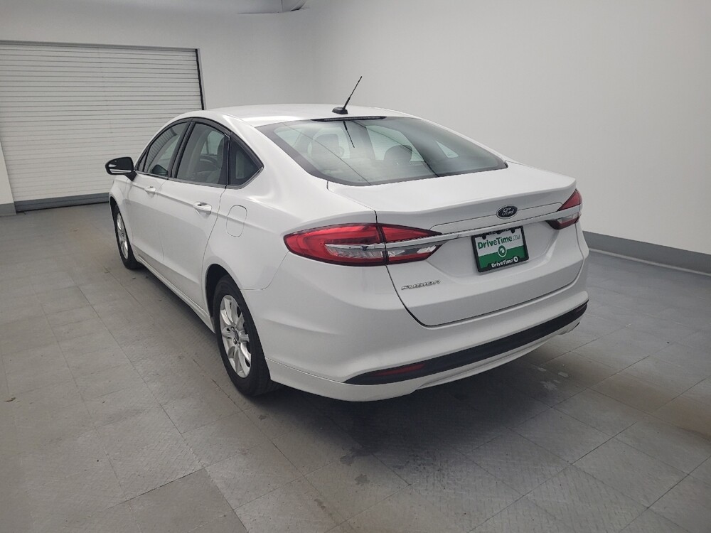 2017 Ford Fusion in Columbus, OH 43228 - 18096136 5