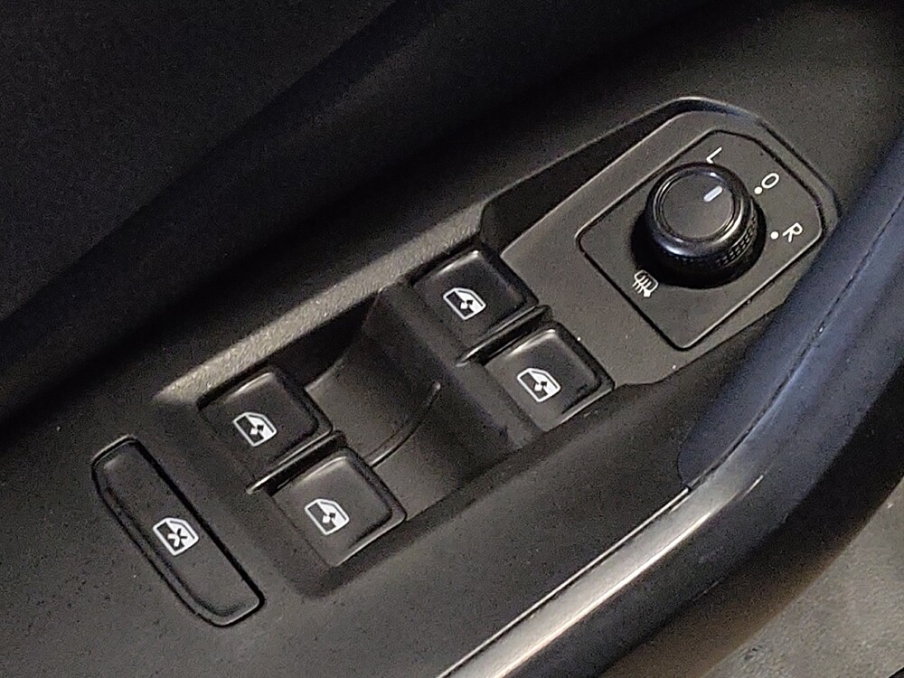 2020 Volkswagen Jetta in Jacksonville, FL 32210 - 18096139 27