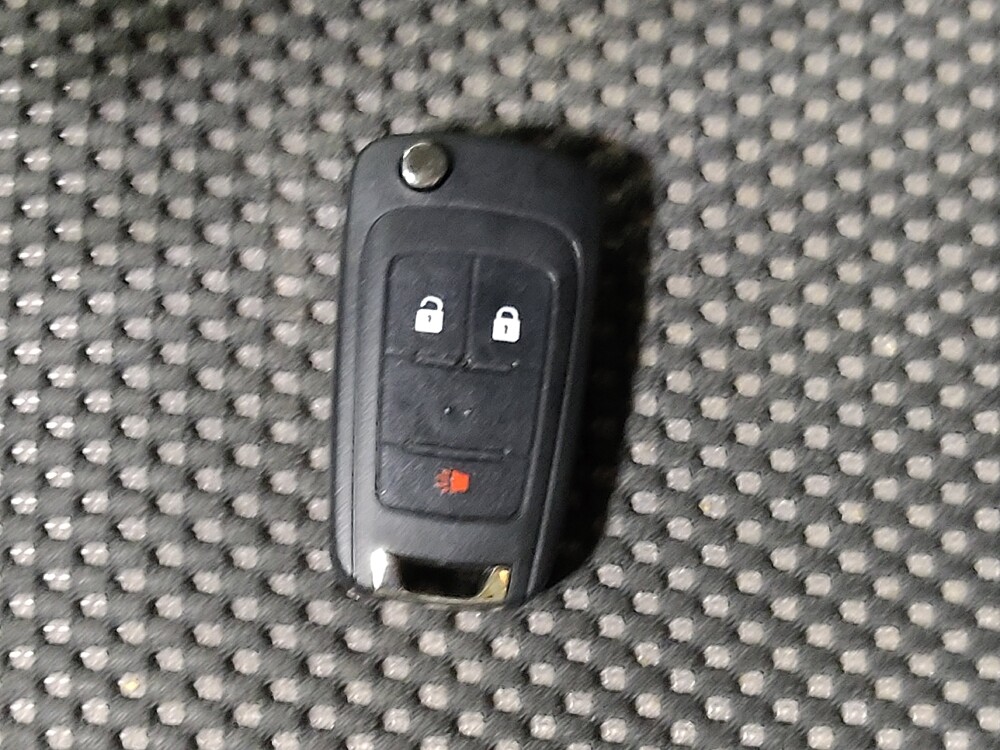 2013 Chevrolet Equinox in Greensboro, NC 27407 - 18096140 32