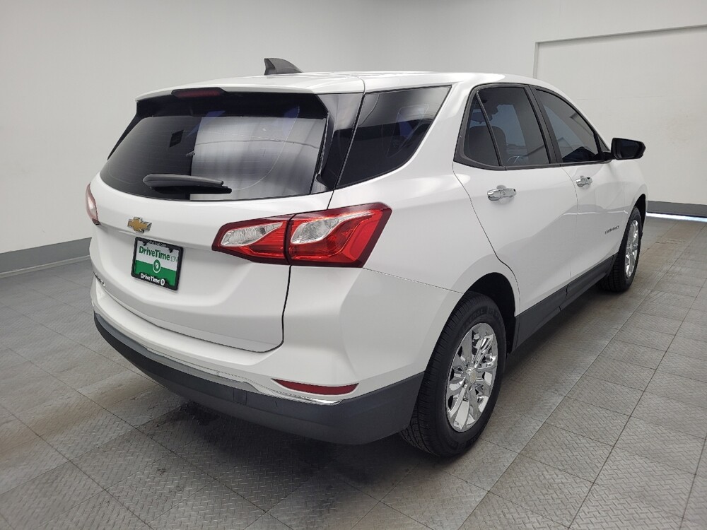 2018 Chevrolet Equinox in Huntsville, AL 35816 - 18096141 9