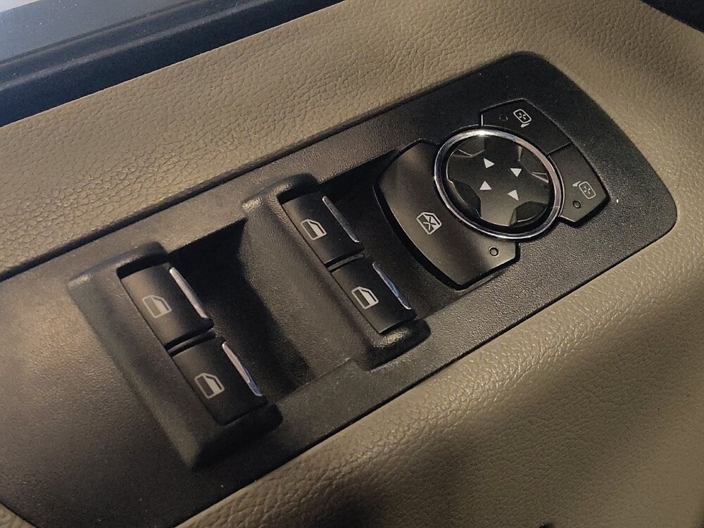 2015 Ford F150 in Orlando, FL 32808 - 18096151 27