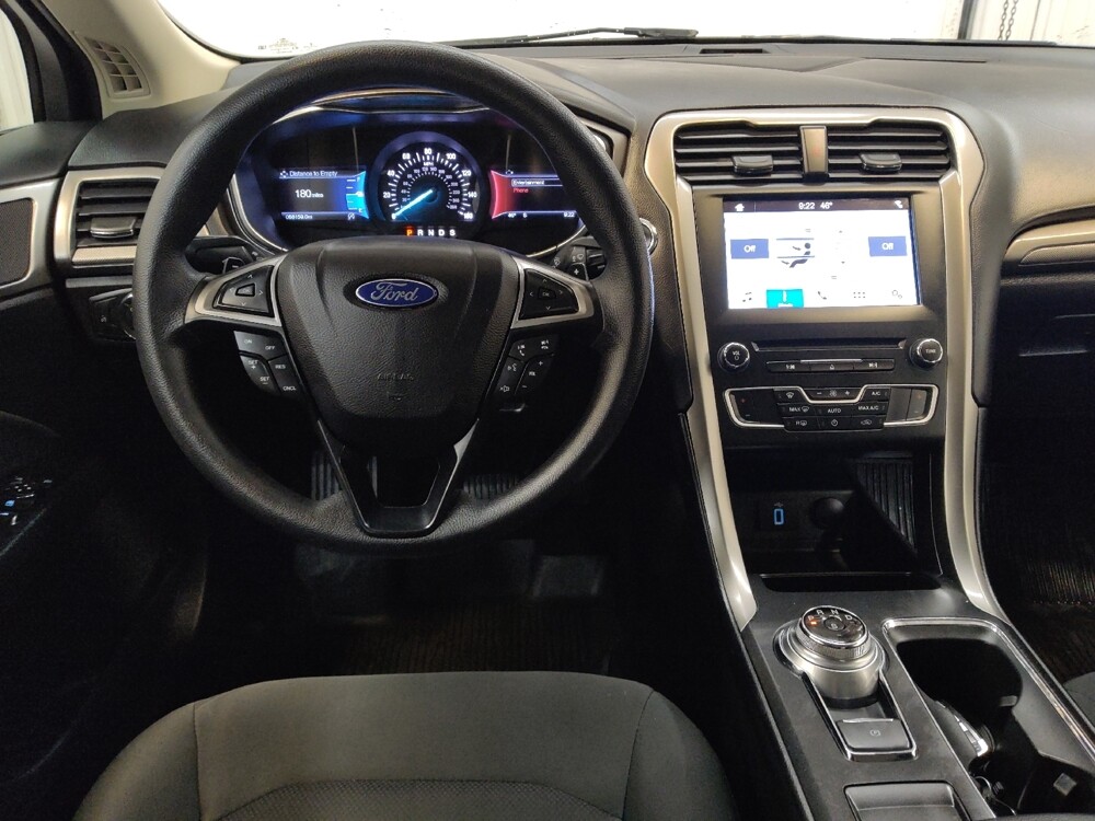 2017 Ford Fusion in Cincinnati, OH 45255 - 18096154 22