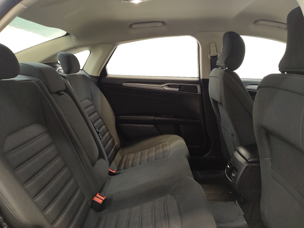 2017 Ford Fusion in Cincinnati, OH 45255 - 18096154 19