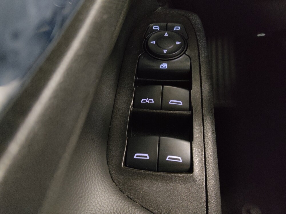 2021 Chevrolet Equinox in Stone Mountain, GA 30083 - 18096160 27