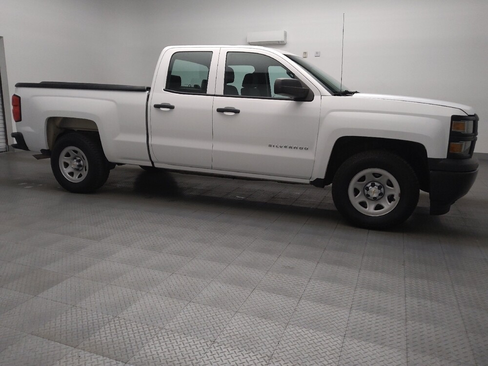 2015 Chevrolet Silverado 1500 in Oklahoma City, OK 73139 - 18096165 11