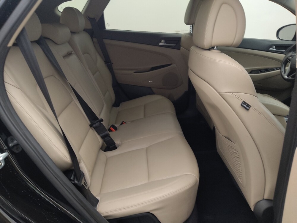 2017 Hyundai Tucson in Live Oak, TX 78233 - 18096166 19