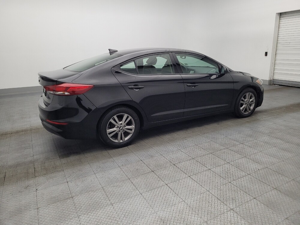 2017 Hyundai Elantra in Hialeah, FL 33014 - 18096167 10