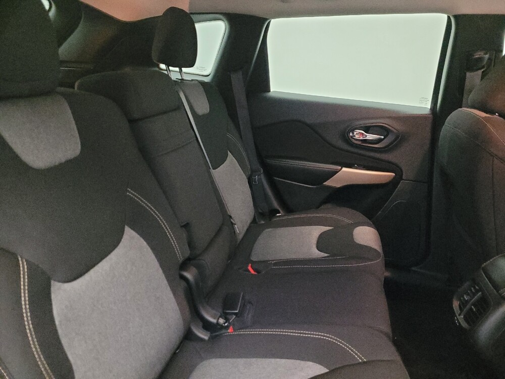 2018 Jeep Cherokee in Albuquerque, NM 87113 - 18096169 19