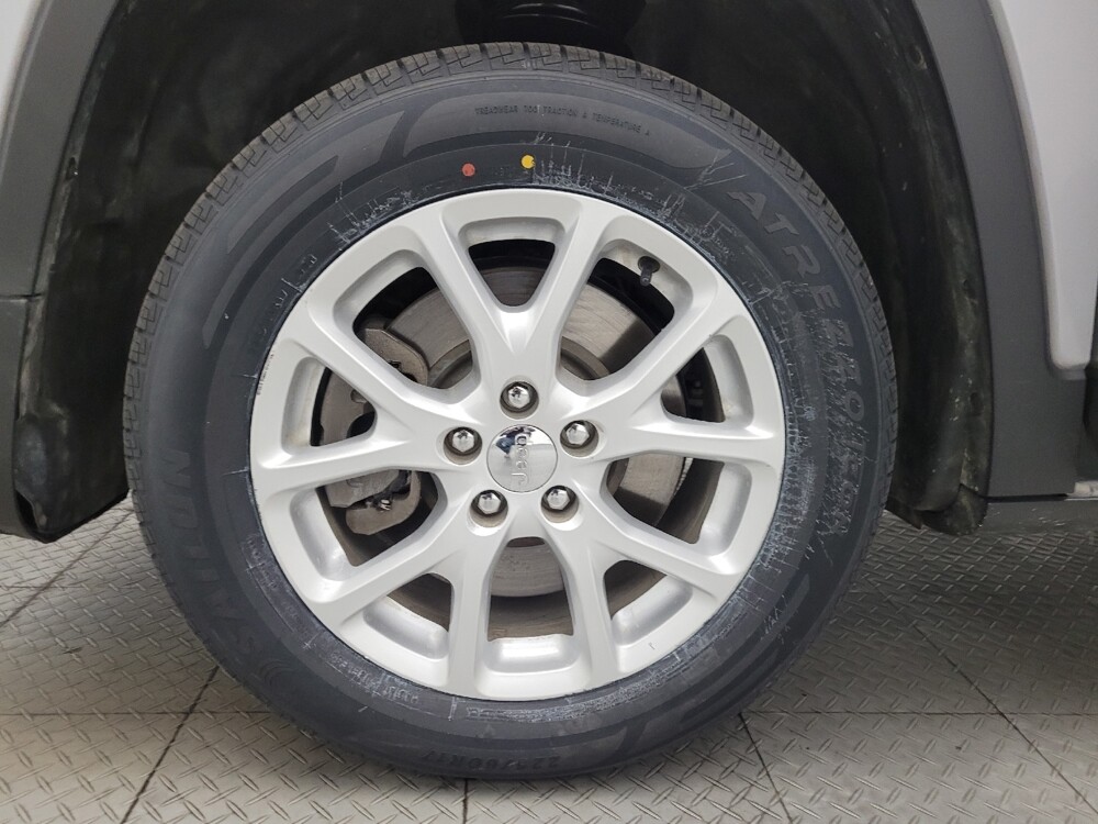 2018 Jeep Cherokee in Albuquerque, NM 87113 - 18096169 31