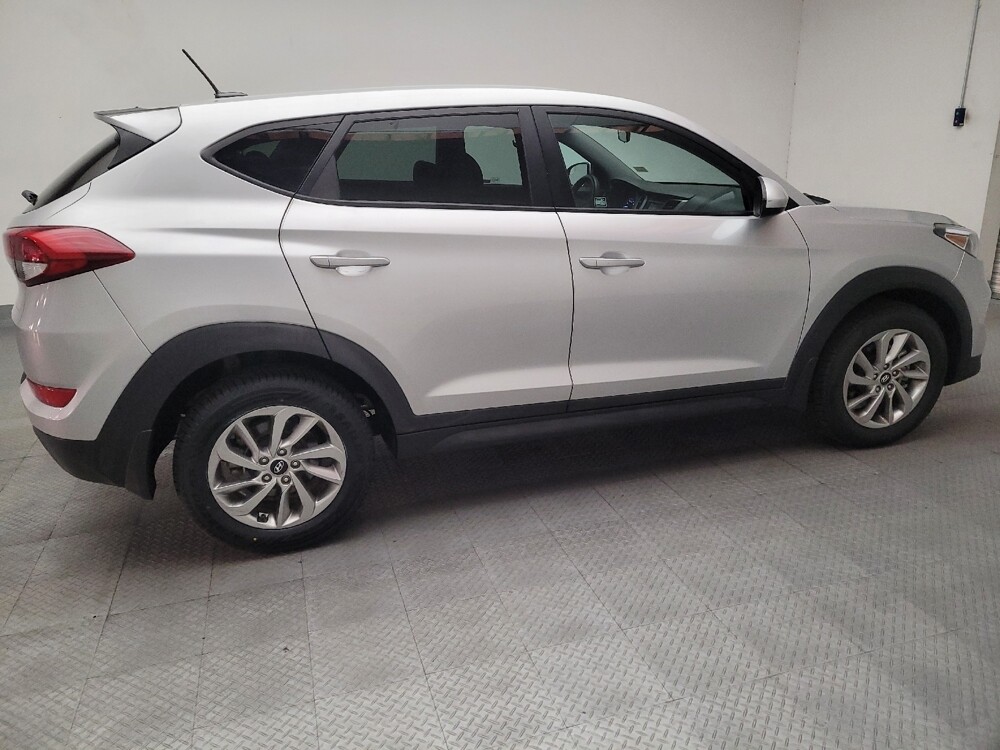2016 Hyundai Tucson in Riverside, CA 92504 - 18096172 10