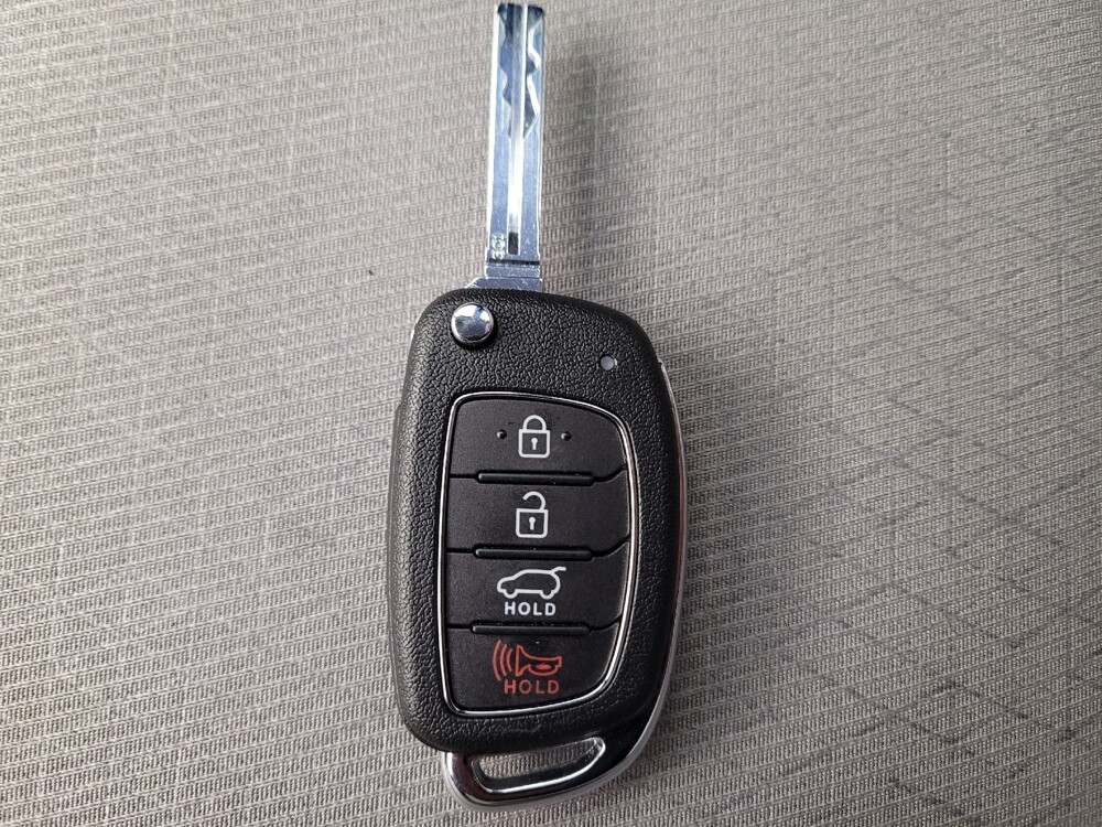 2016 Hyundai Tucson in Riverside, CA 92504 - 18096172 32