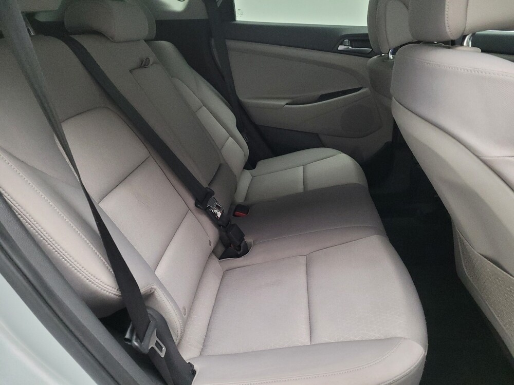 2016 Hyundai Tucson in Riverside, CA 92504 - 18096172 19