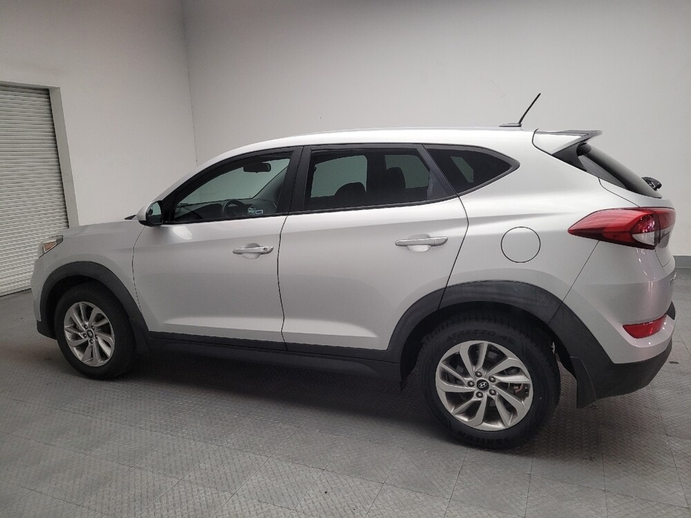 2016 Hyundai Tucson in Riverside, CA 92504 - 18096172 3