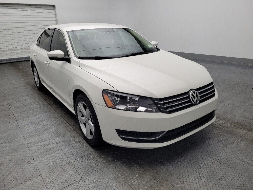 2015 Volkswagen Passat in Orlando, FL 32808 - 18096177 13
