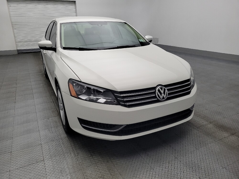 2015 Volkswagen Passat in Orlando, FL 32808 - 18096177 14