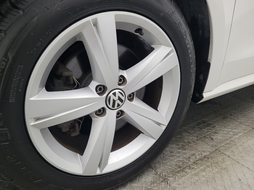 2015 Volkswagen Passat in Orlando, FL 32808 - 18096177 31