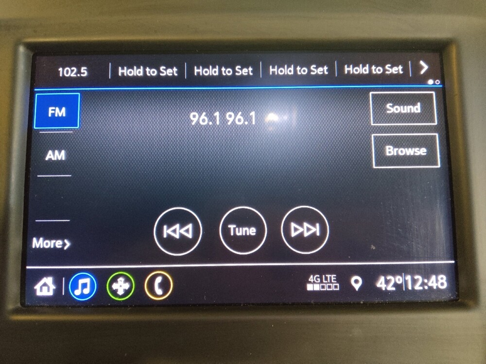 2021 Chevrolet Equinox in Charlotte, NC 28273 - 18096182 25