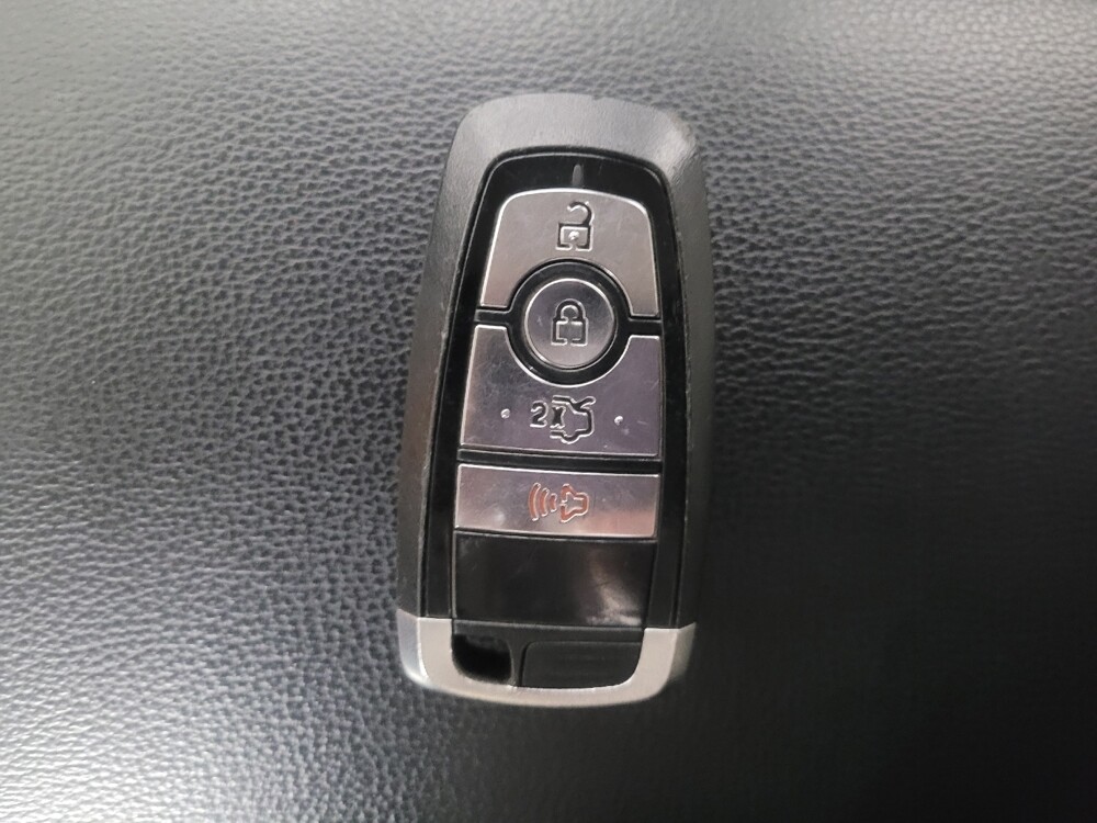 2018 Ford Fusion in Jackson, MS 39211 - 18096185 32