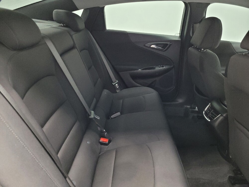 2022 Chevrolet Malibu in Las Vegas, NV 89102 - 18096186 19