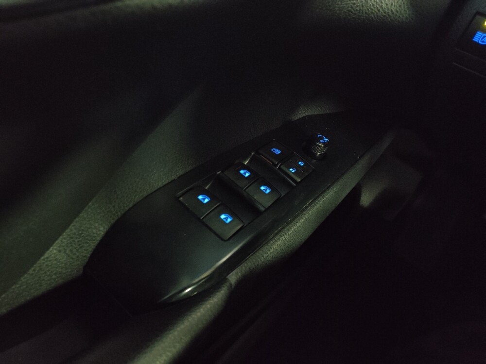 2020 Toyota Camry in Conyers, GA 30094 - 18096187 27