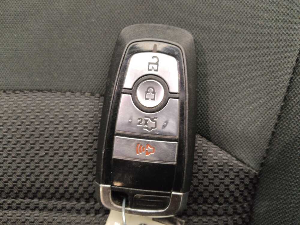 2020 Ford Fusion in Lombard, IL 60148 - 18096194 32