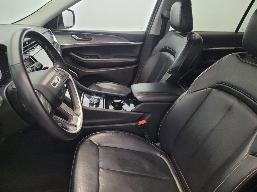 2021 Jeep Grand Cherokee L in Pittsburgh, PA 15236 - 18096195 17