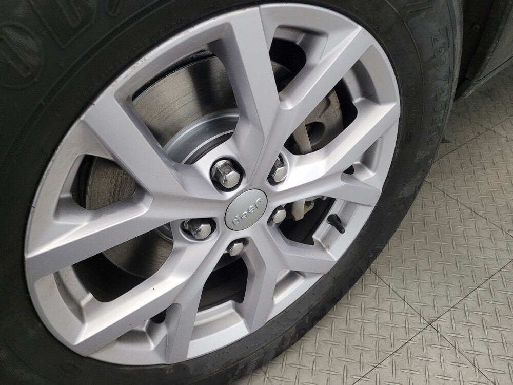 2021 Jeep Grand Cherokee L in Pittsburgh, PA 15236 - 18096195 31