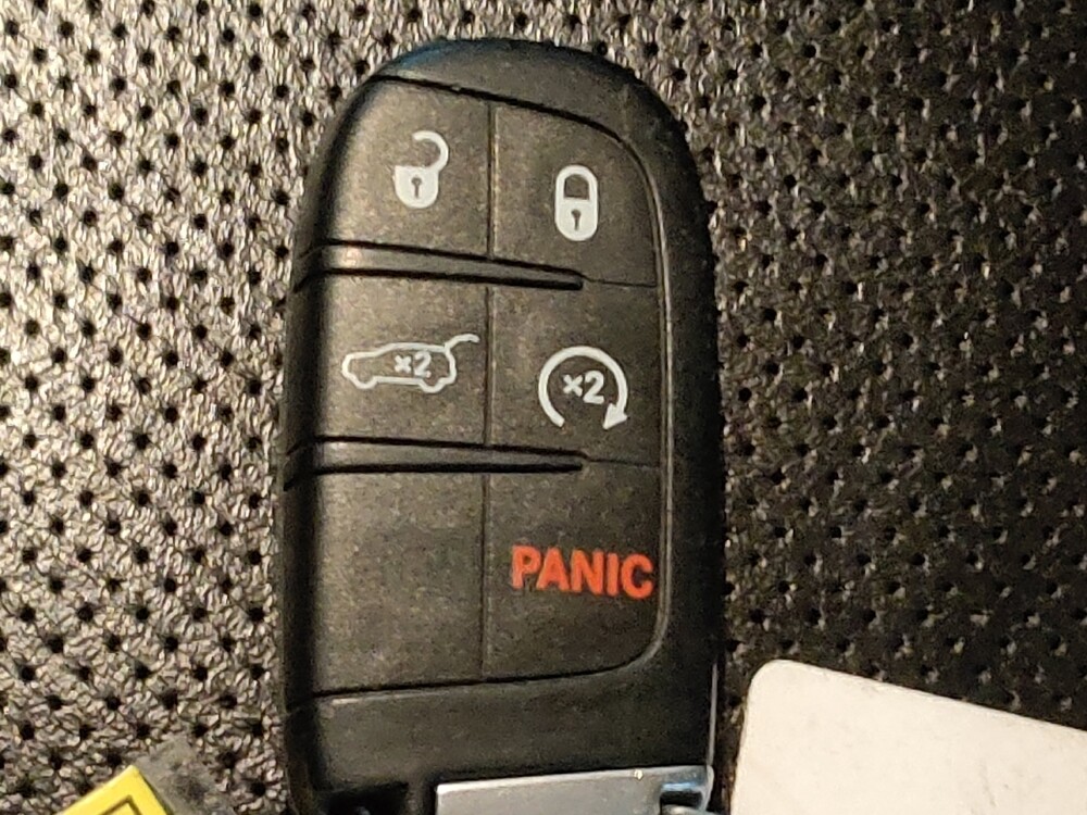 2021 Jeep Grand Cherokee in Lubbock, TX 79424 - 18096196 32