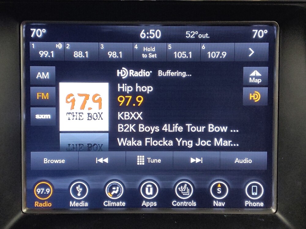 2018 Jeep Grand Cherokee in Houston, TX 77034 - 18096197 25