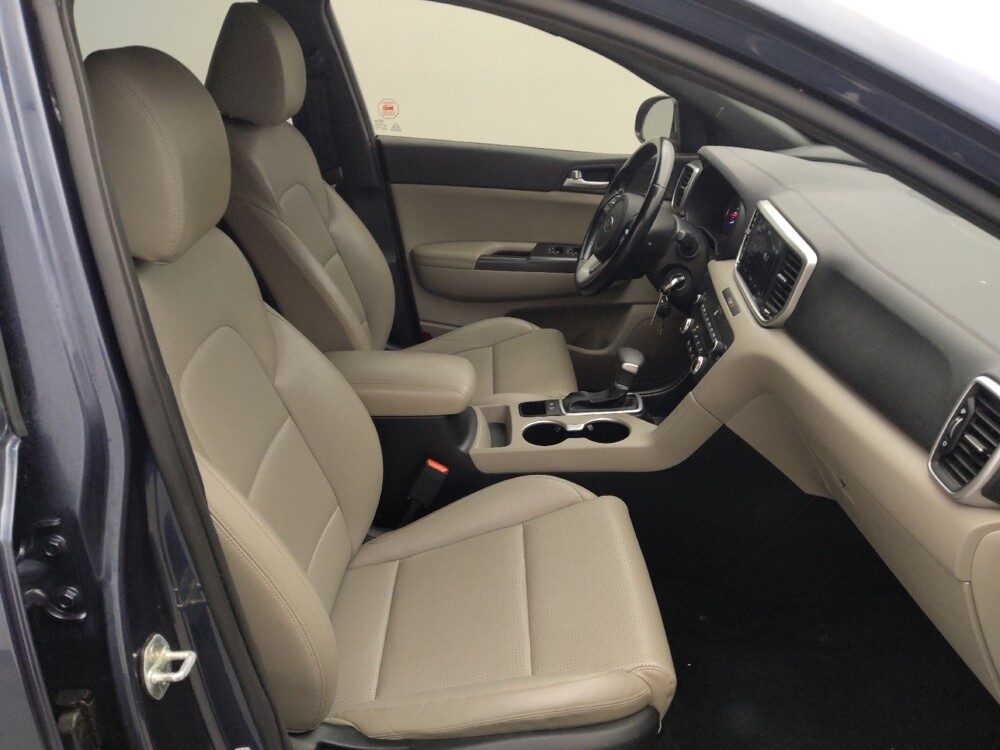 2021 Kia Sportage in Houston, TX 77034 - 18096200 21