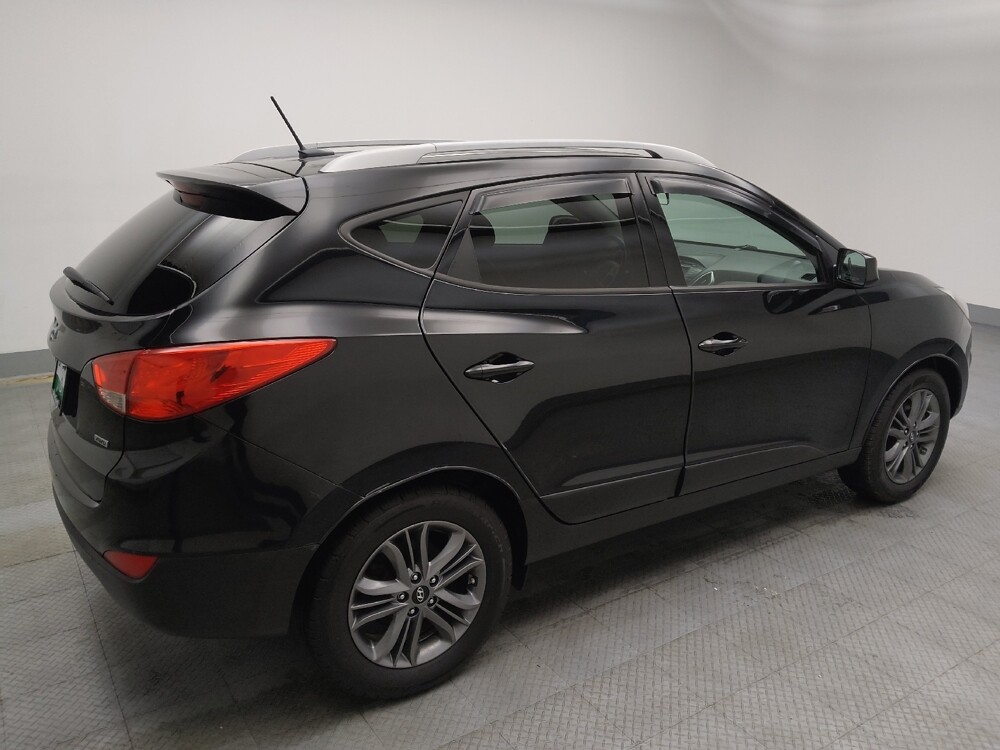 2015 Hyundai Tucson in Lombard, IL 60148 - 18096201 10