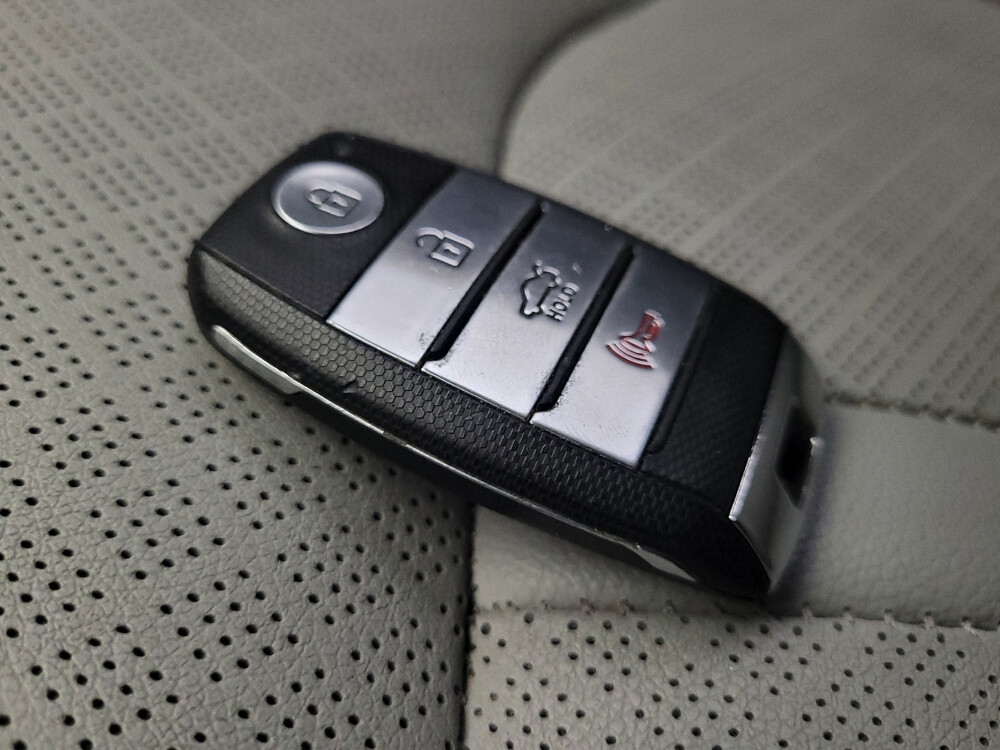 2016 Kia Optima in Mesa, AZ 85210 - 18096208 32