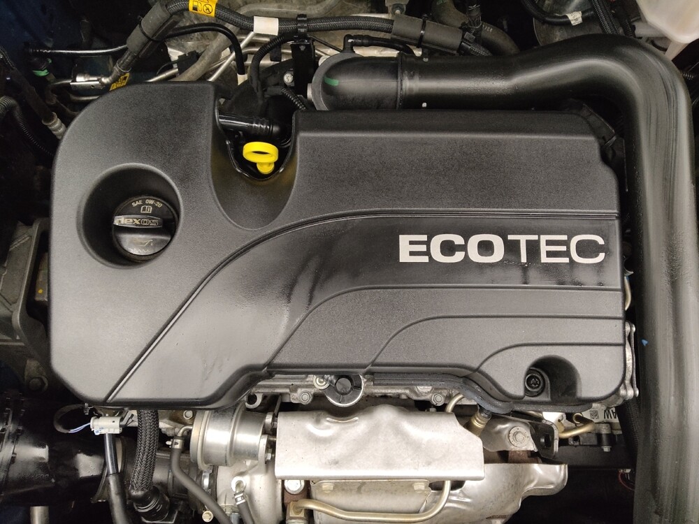 2022 Chevrolet Equinox in Denver, CO 80012 - 18096210 30