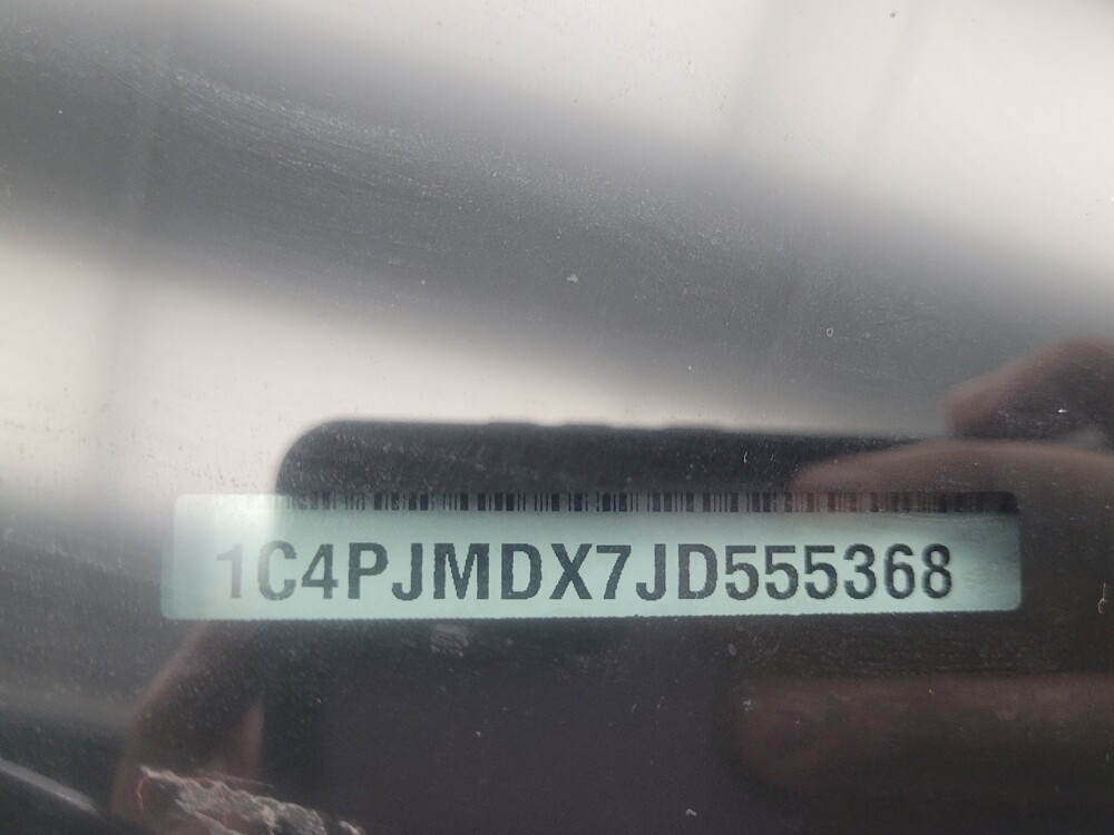 2018 Jeep Cherokee in Indianapolis, IN 46222 - 18096215 33