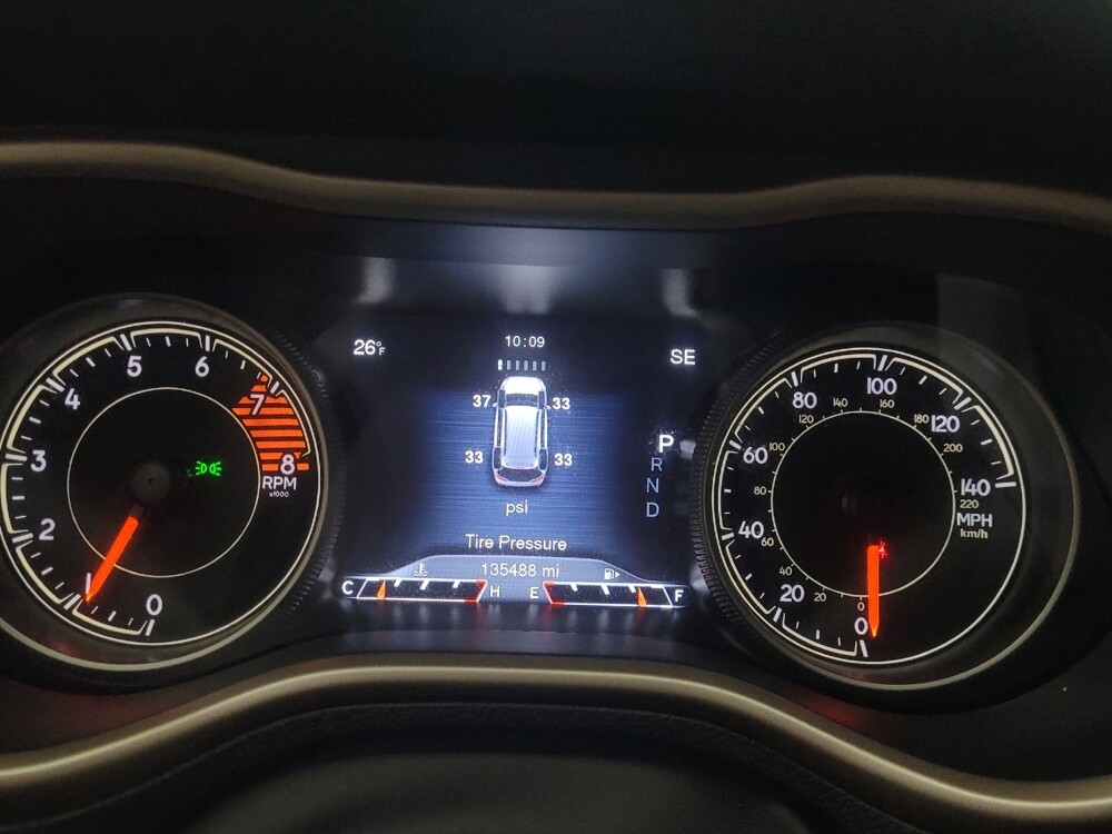 2018 Jeep Cherokee in Indianapolis, IN 46222 - 18096215 23