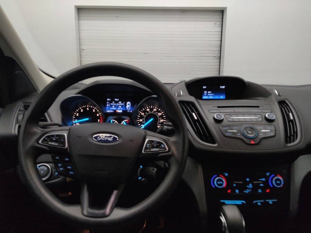 2018 Ford Escape in Morrow, GA 30260 - 18096219 22