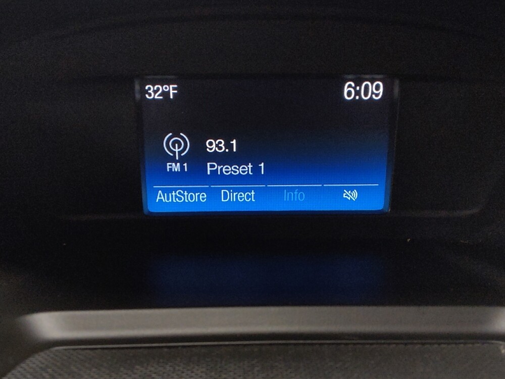 2018 Ford Escape in Morrow, GA 30260 - 18096219 25