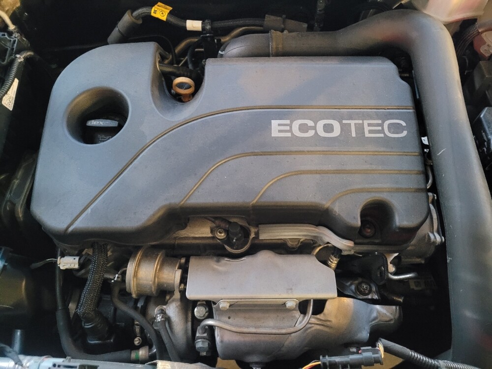 2020 Chevrolet Equinox in Charleston, SC 29414 - 18096224 30