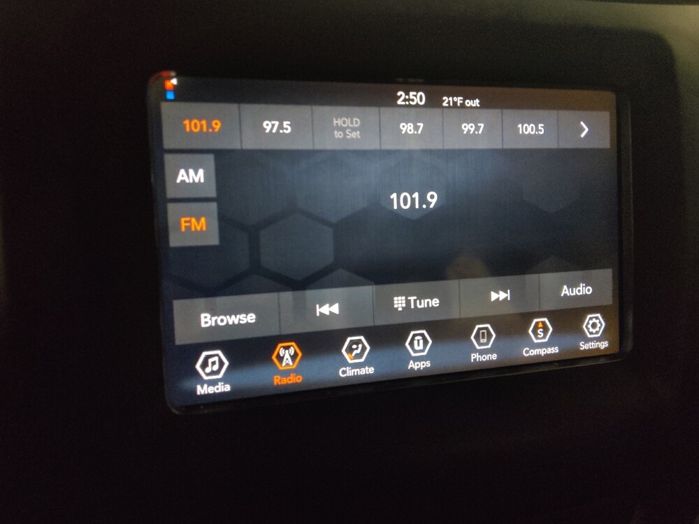 2019 Jeep Cherokee in Chattanooga, TN 37421 - 18096226 25