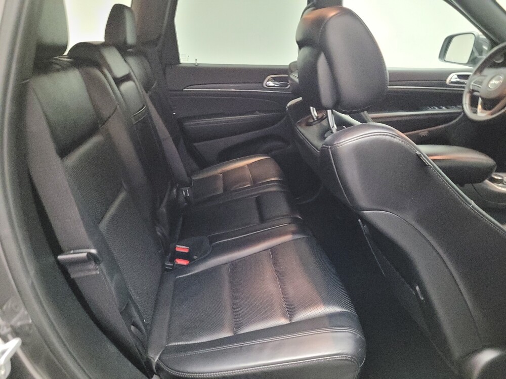 2019 Jeep Grand Cherokee in Downey, CA 90241 - 18096227 19