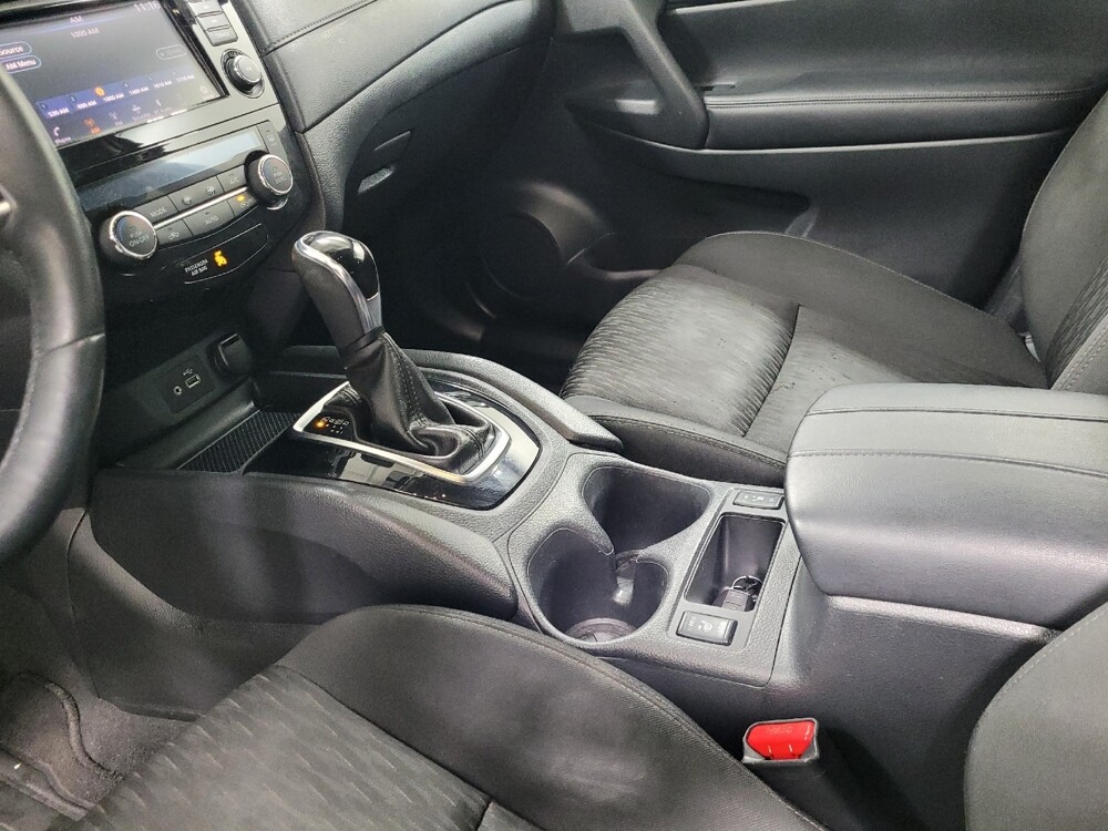 2018 Nissan Rogue in Pittsburgh, PA 15236 - 18096230 26