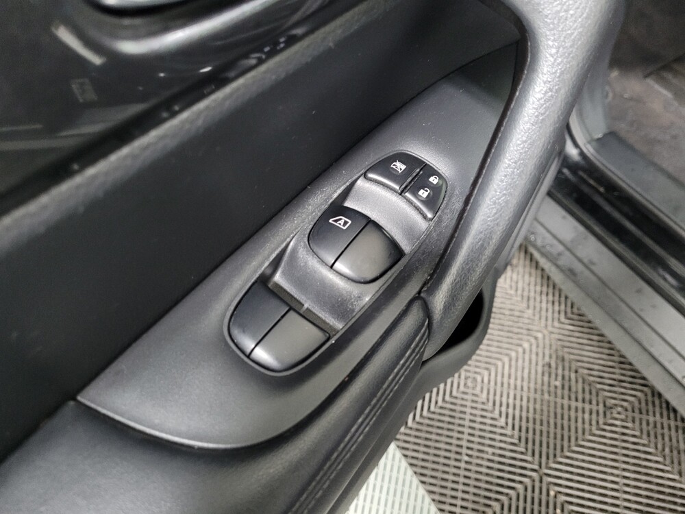 2018 Nissan Rogue in Pittsburgh, PA 15236 - 18096230 27